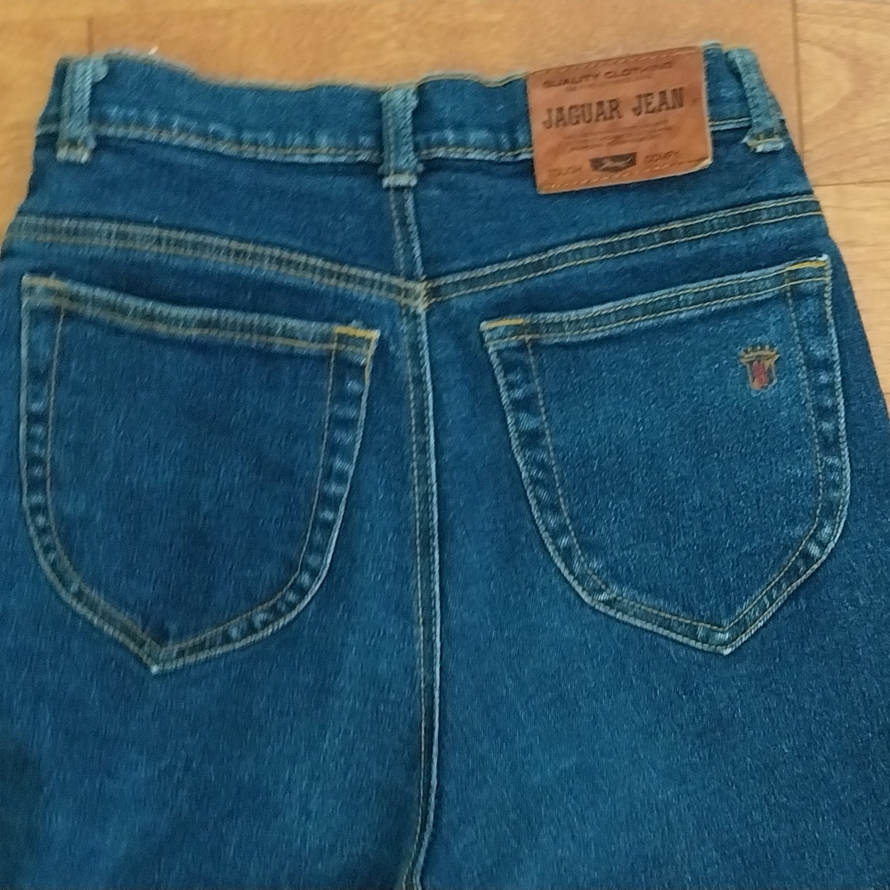 Vintage High Rise Jean - Picture 2 of 9